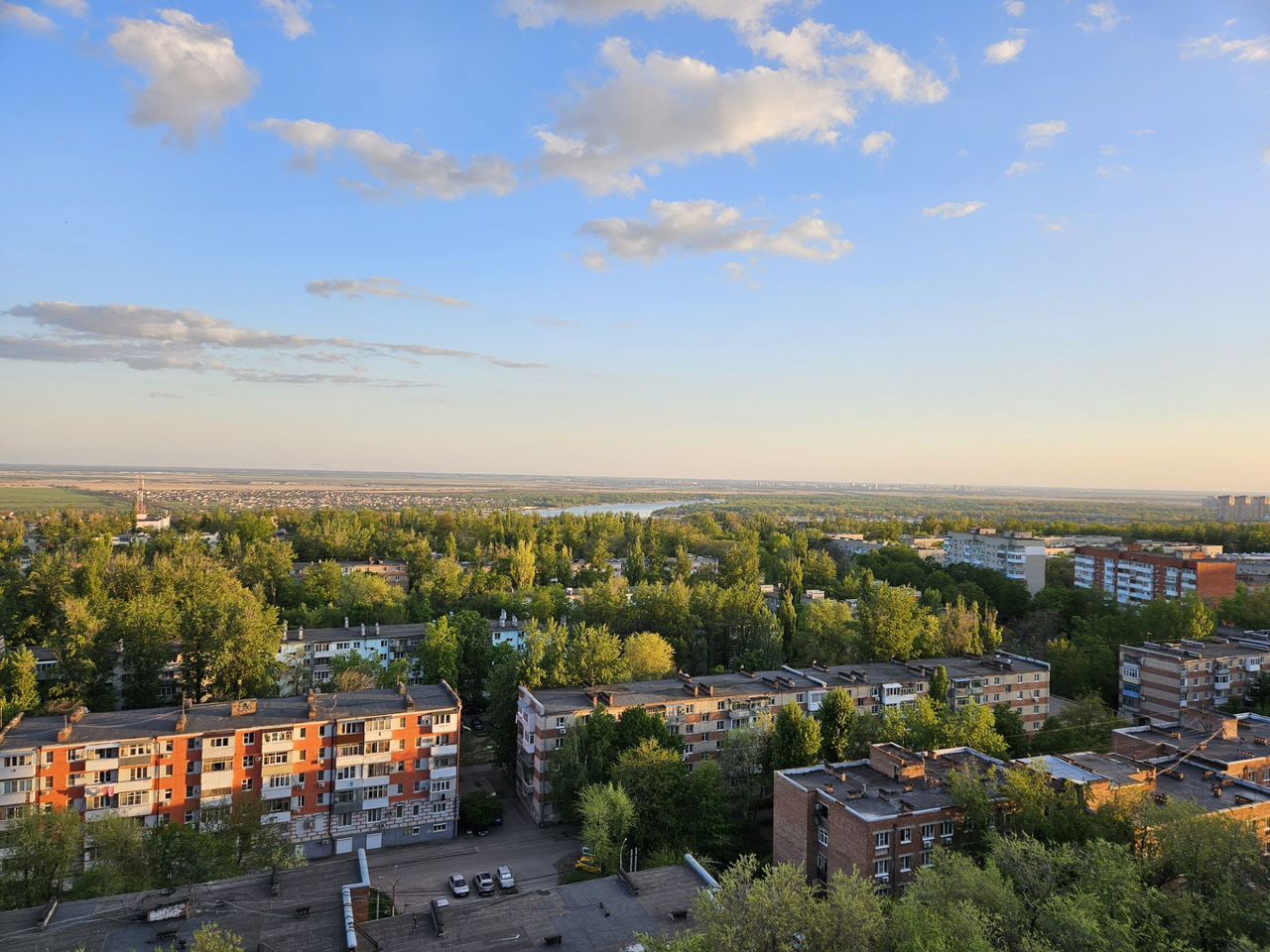 Квартира 2 комн., 80 м², этаж 18 — Ростов-на-Дону — фото 4