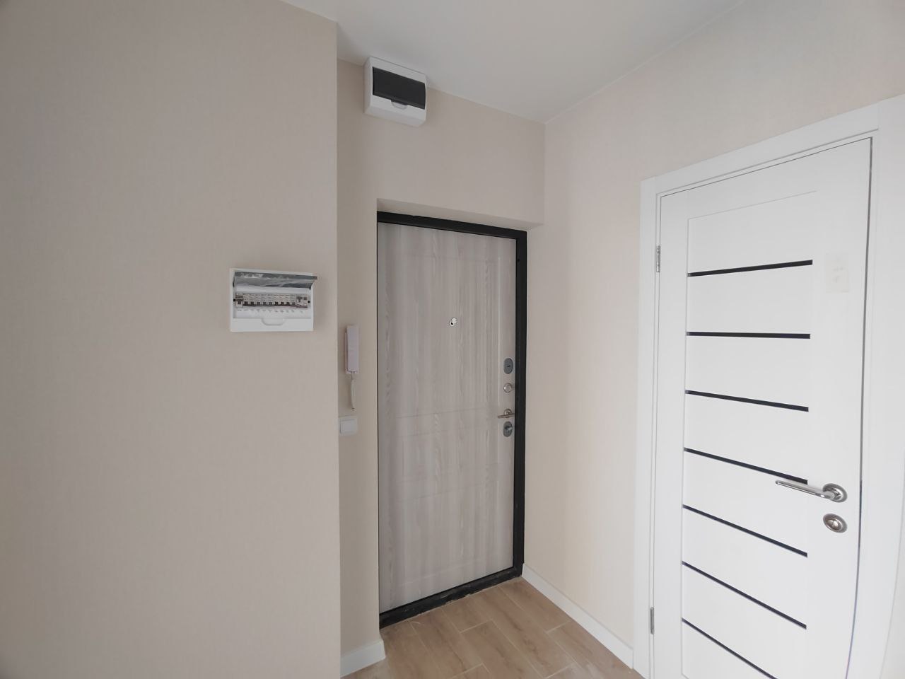 Квартира 2 комн., 76 м², этаж 11 — Ростов-на-Дону — фото 11