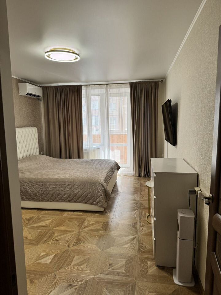 Квартира 1 комн., 40.7 м², этаж 5 — Ростов-на-Дону — фото 2