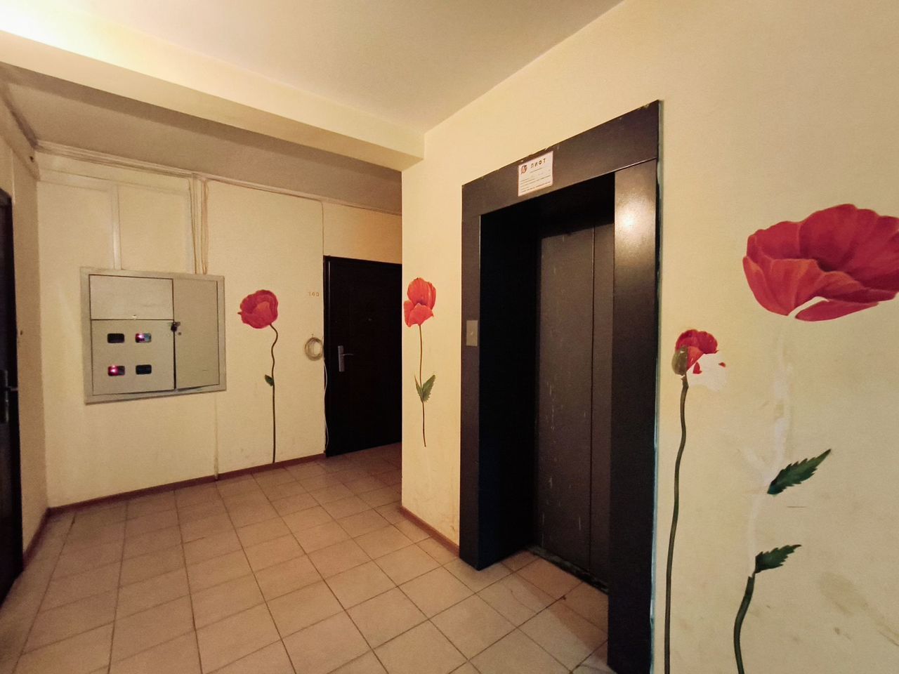 Квартира 3 комн., 105 м² — фото 4
