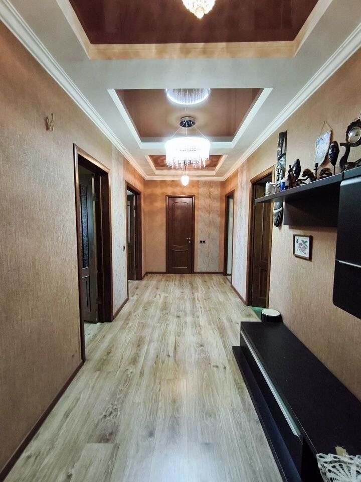 Квартира 3 комн., 105 м² — фото 8