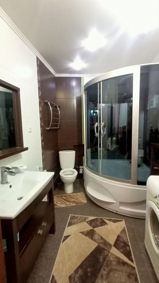 Квартира 3 комн., 105 м² — фото 9
