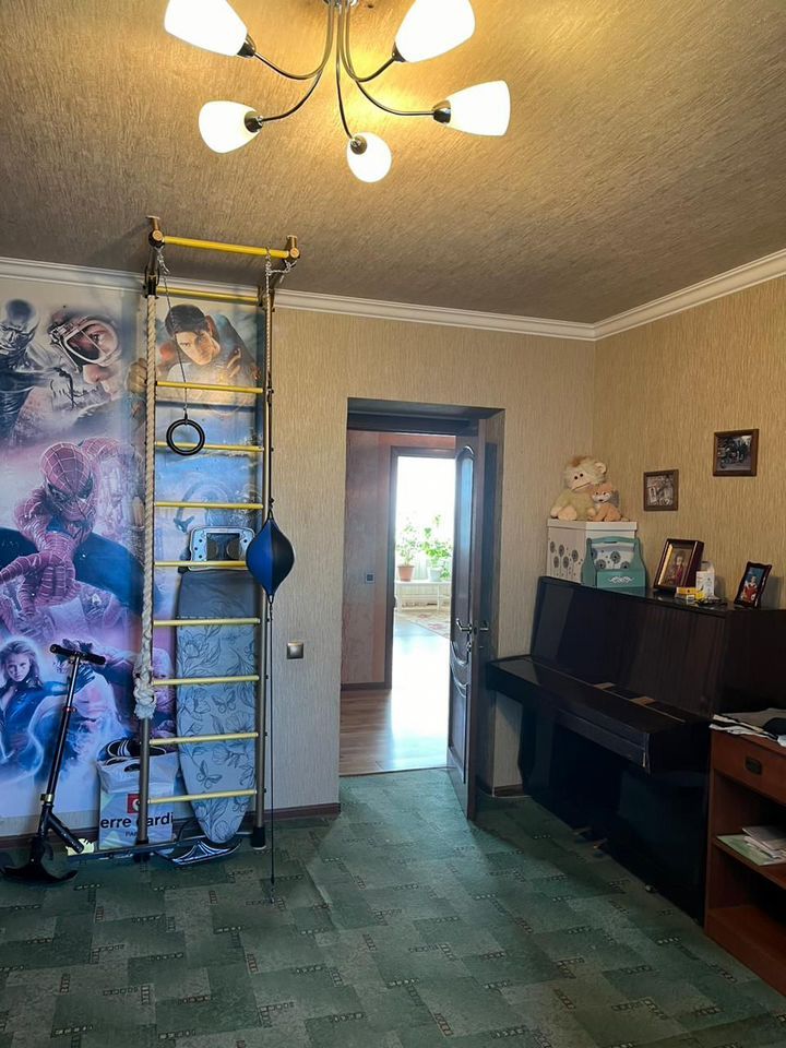Квартира 3 комн., 105 м² — фото 13